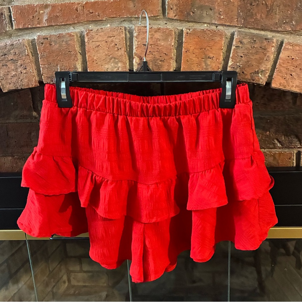 💃🏽Red Ruffled Tiered Mini Skort